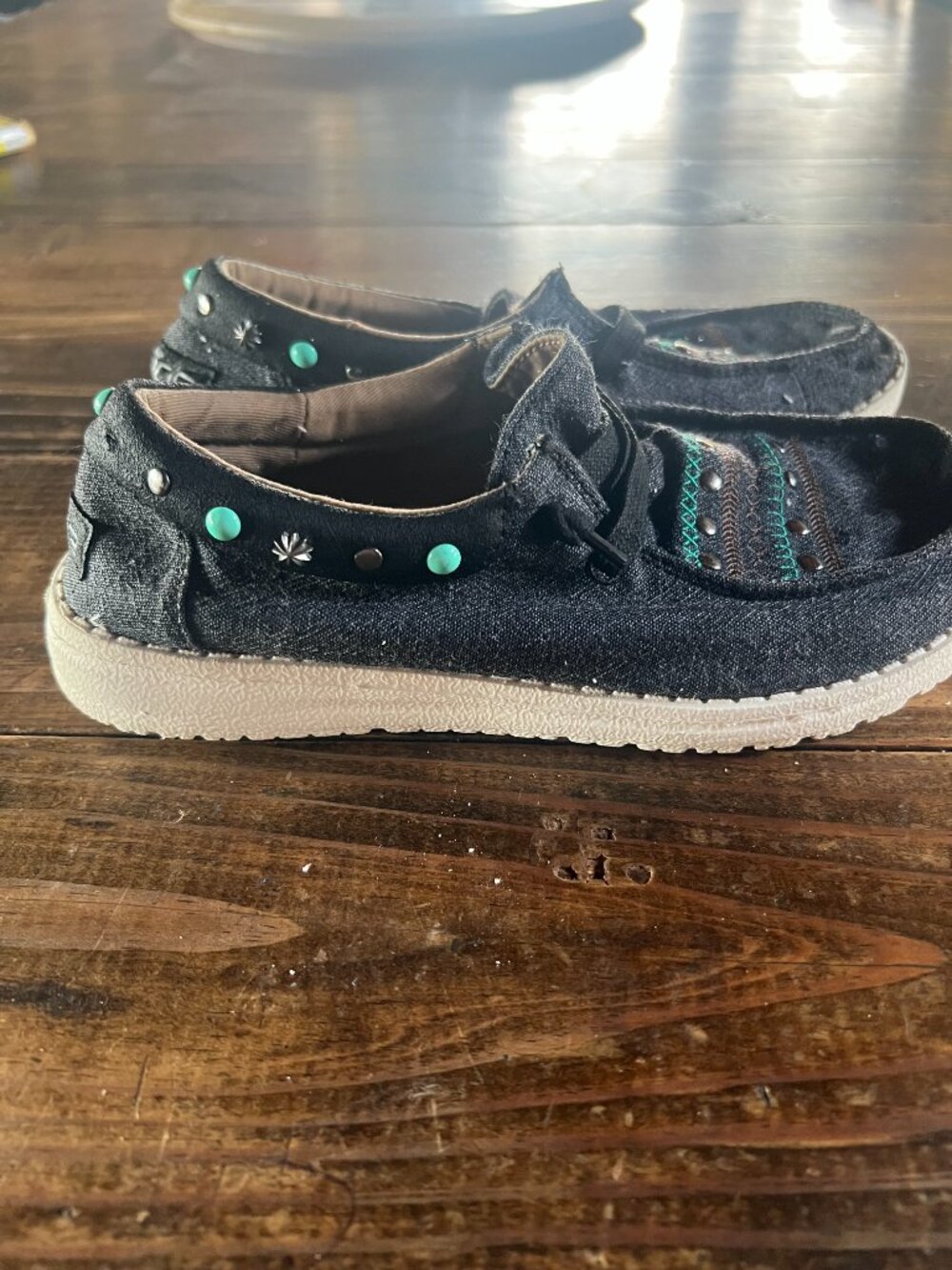 Hey Dude Wendy Annex Rodeo Black Women’s 9 Studded Slip On Shoes Western Comfort - Picture 3 of 5